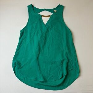 Lily White Tank Top Womens Medium Green Sleeveless Blouse Gold Bar Keyhole Back
